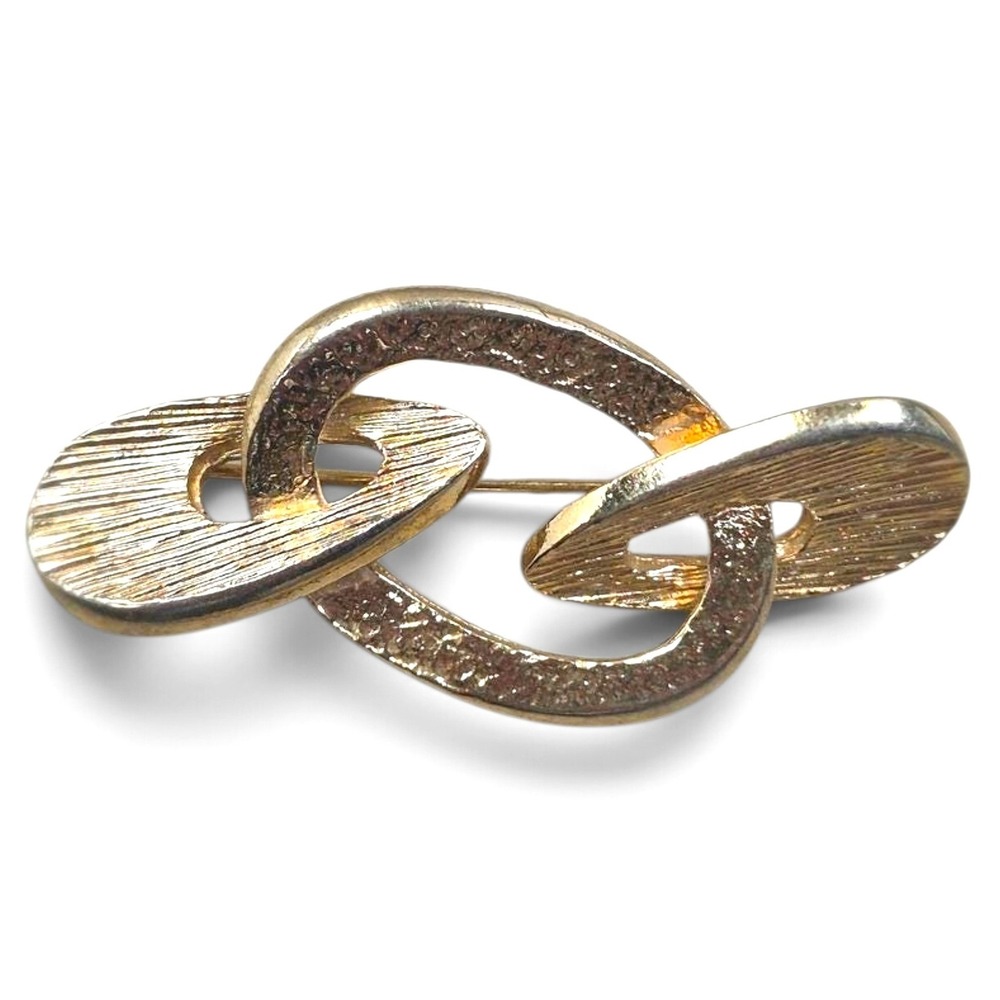 Vintage CORO Signed Interlocking Loop Brooch Pin Geometric Gold Tone